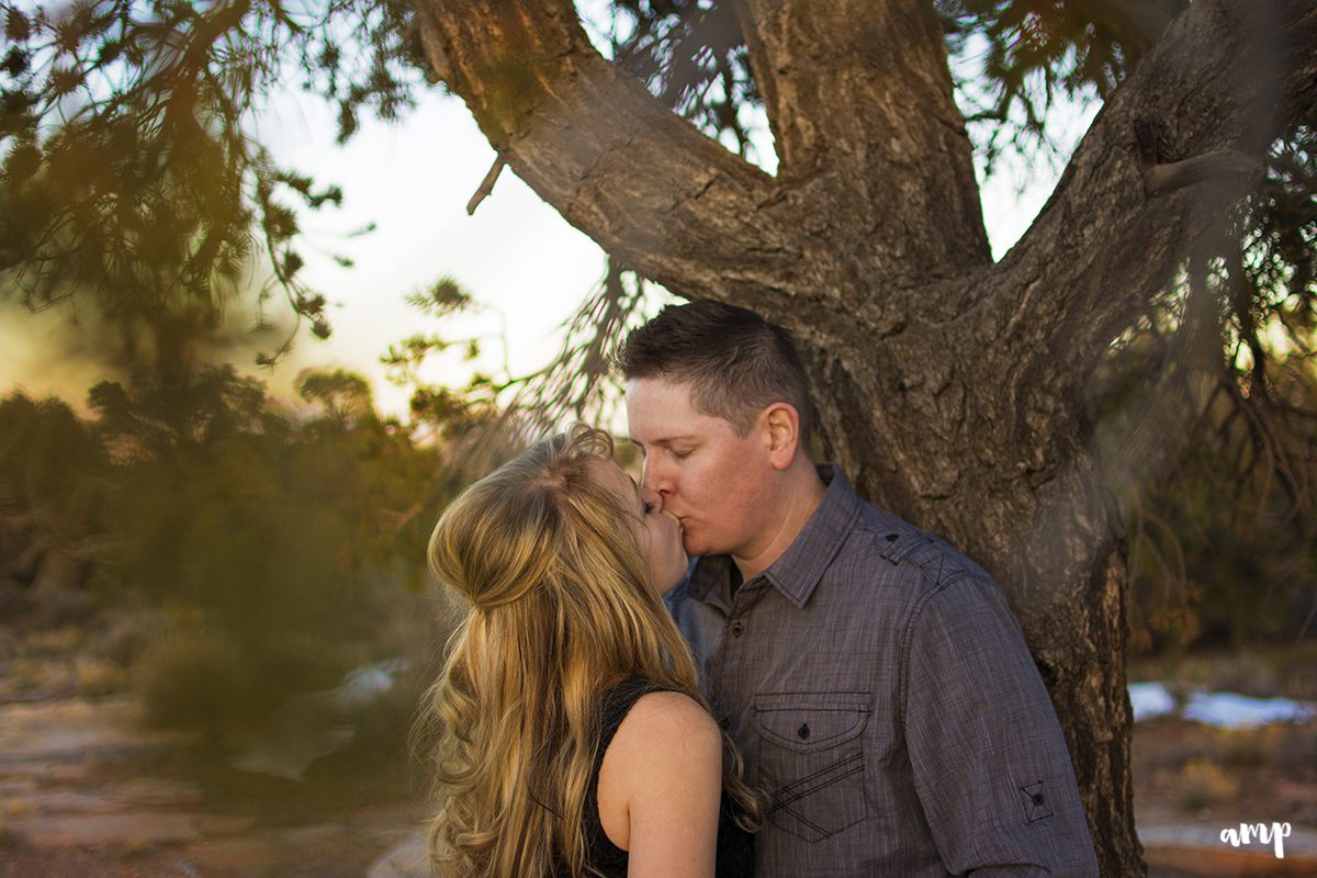 Kari & Damon's sunset engagement photography on the Colorado National Monument