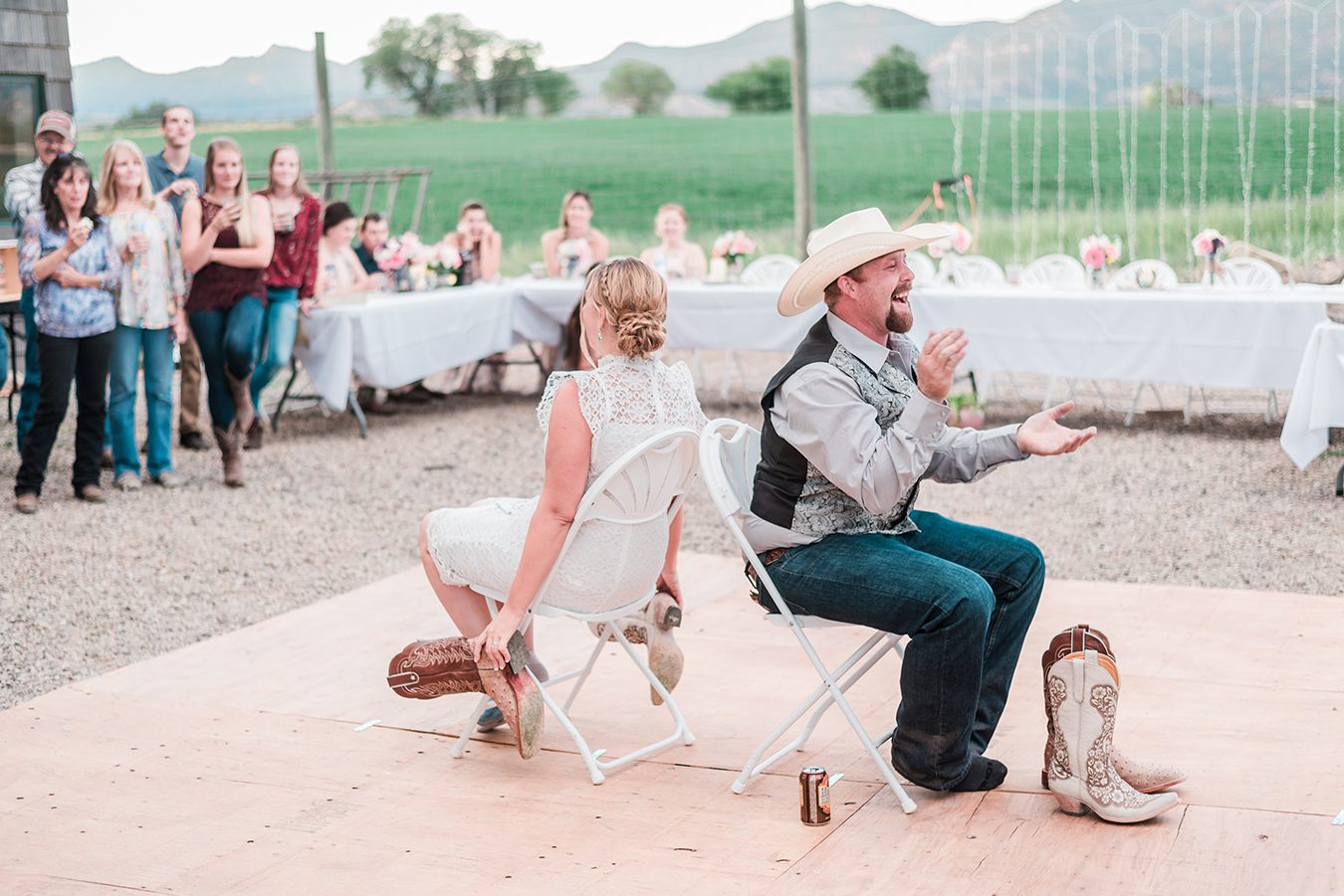 Emily & Victor's backyard wedding in Rifle | amanda.matilda.photography