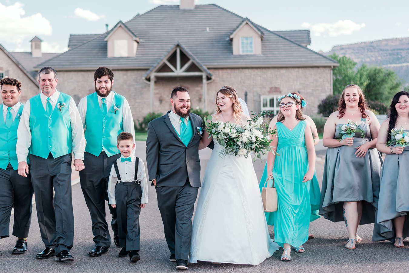 Hannah & Hunter's Two Rivers Winery Wedding | amanda.matilda.photography