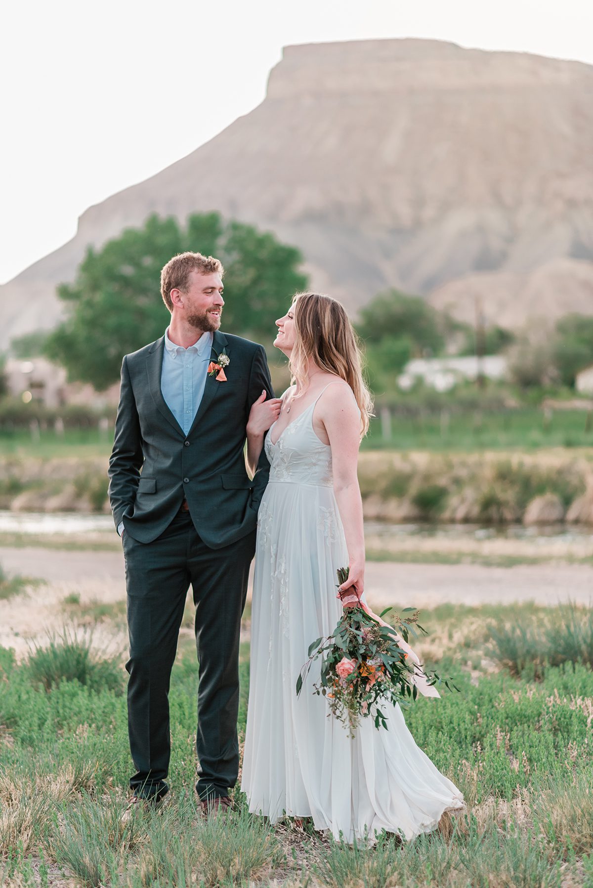 Annie & Taylor | Palisade River Ranch Wedding